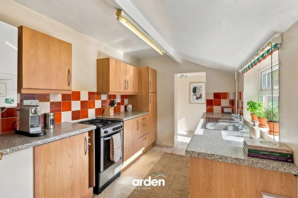 Crooks Lane, Studley, B80, photo 4