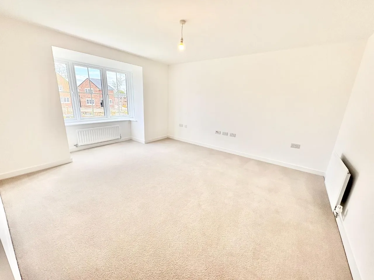Juniper Close, Chilton, DL17, photo 6
