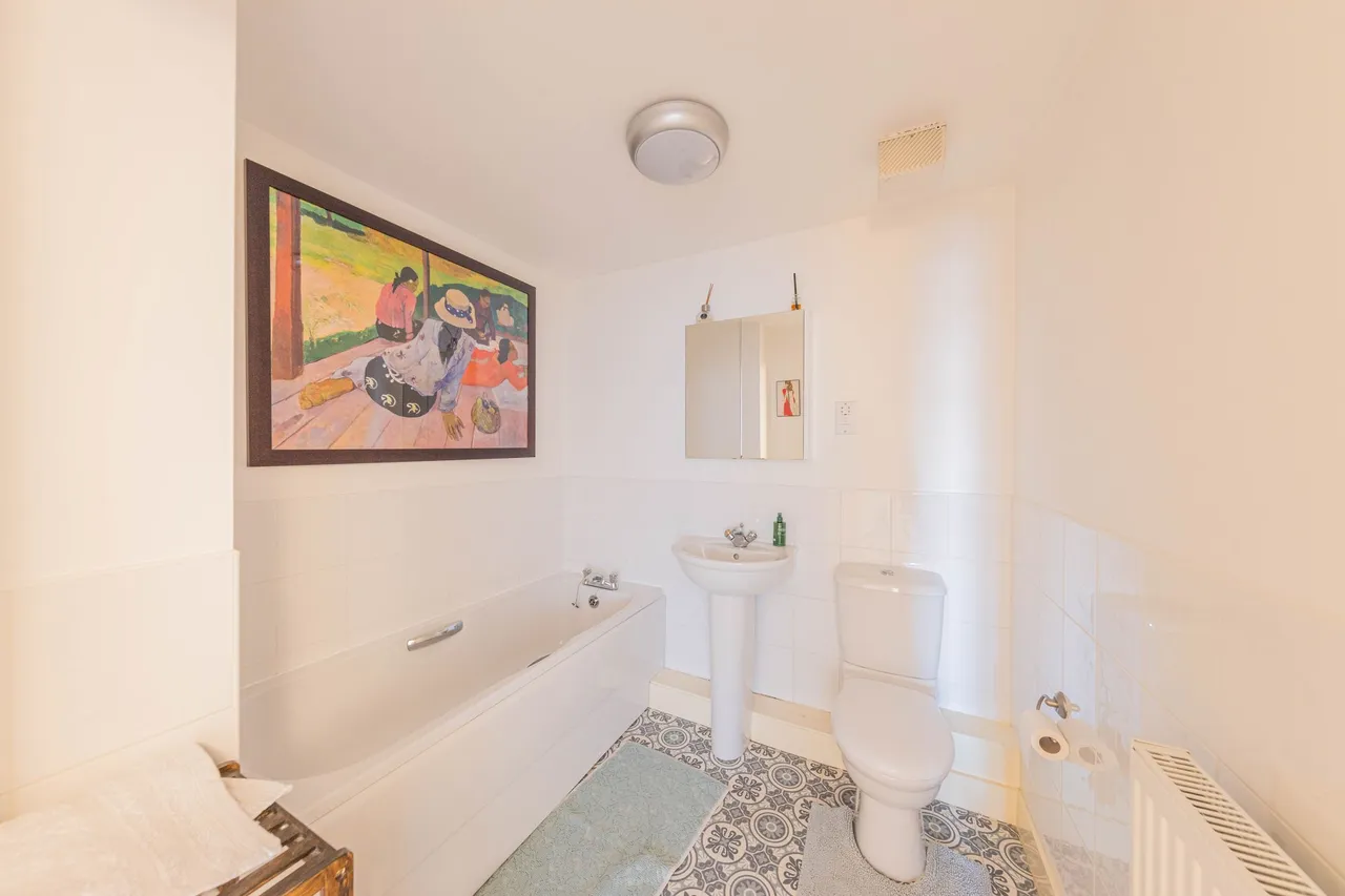 Apartment 10, Boteler Court Elphins Drive, Warrington, Warrington, WA4 6DU, photo 10