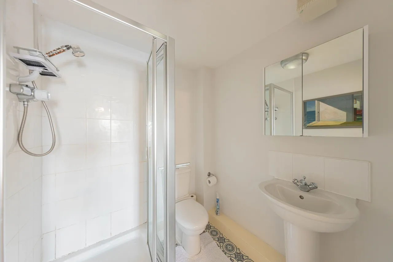 Apartment 10, Boteler Court Elphins Drive, Warrington, Warrington, WA4 6DU, photo 8