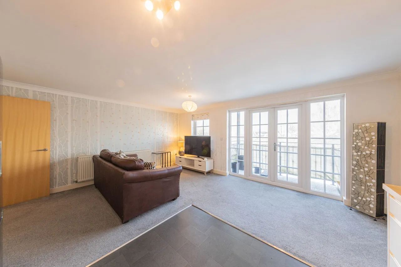 Apartment 10, Boteler Court Elphins Drive, Warrington, Warrington, WA4 6DU, photo 5