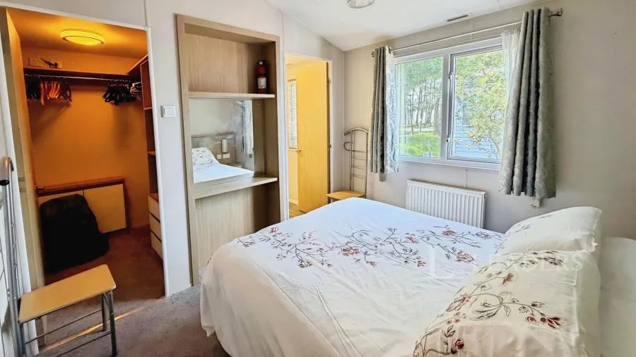 Vinnetrow Road, Runcton, PO20, photo 11