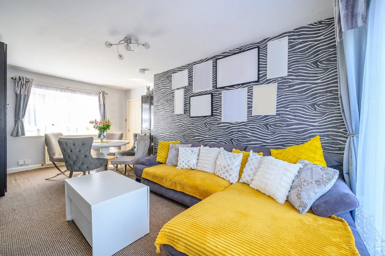 Springbank Road, Leeds, LS27, photo 3
