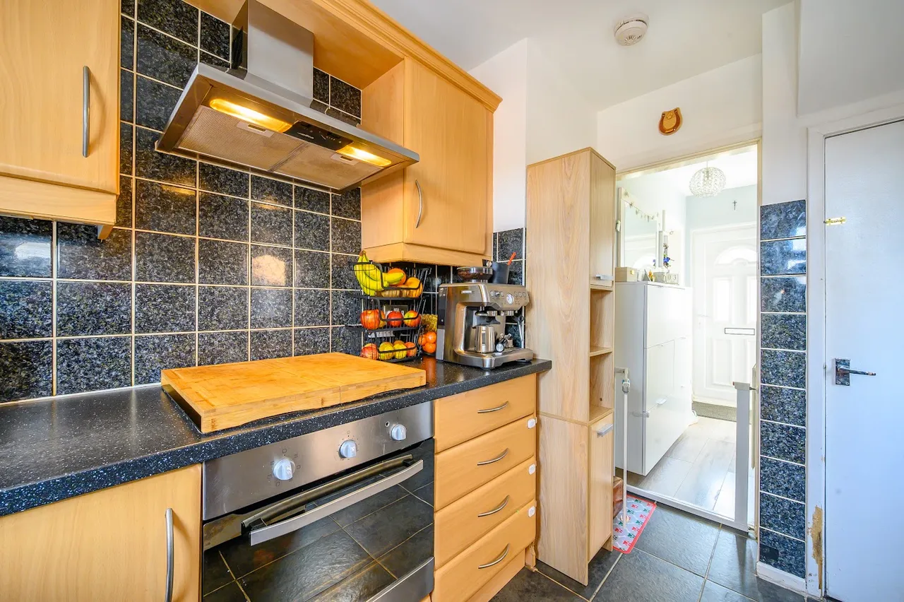 Springbank Road, Leeds, LS27, photo 6