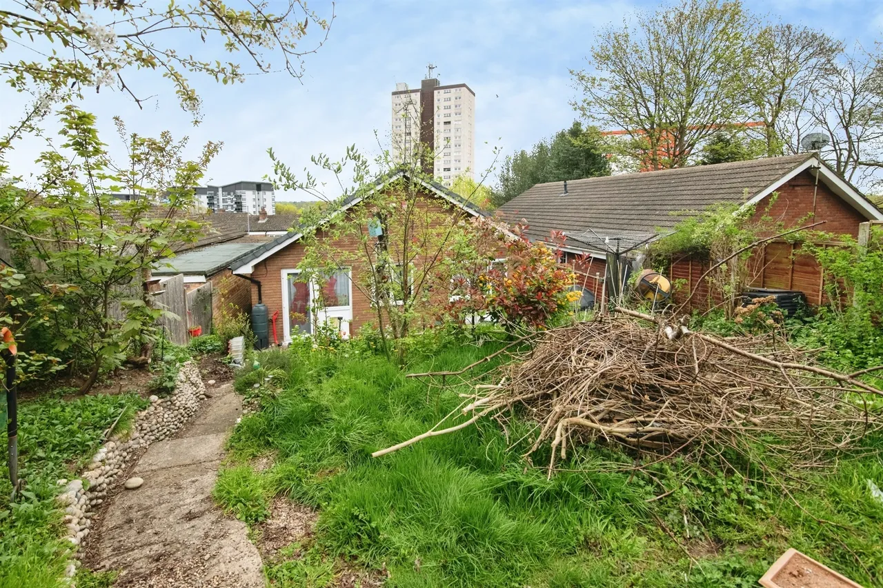 Wyndmill Crescent, West Bromwich, B71, photo 13