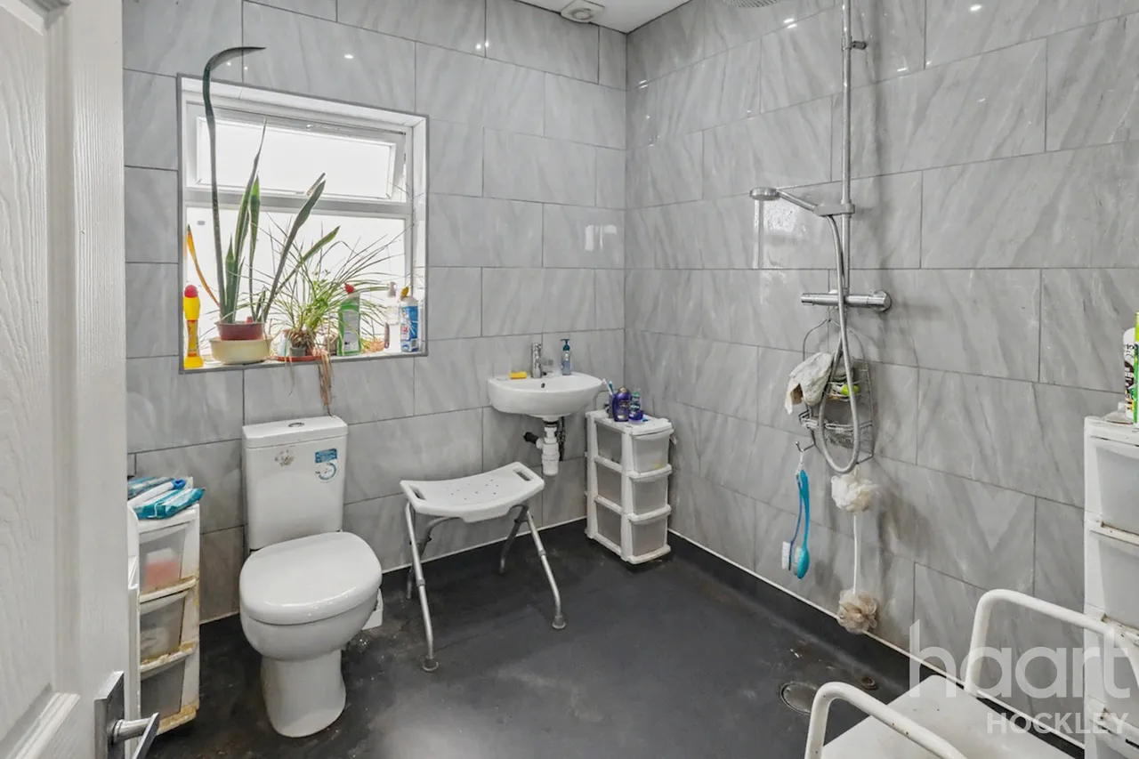 Mornington Avenue, Rochford, SS4, photo 6