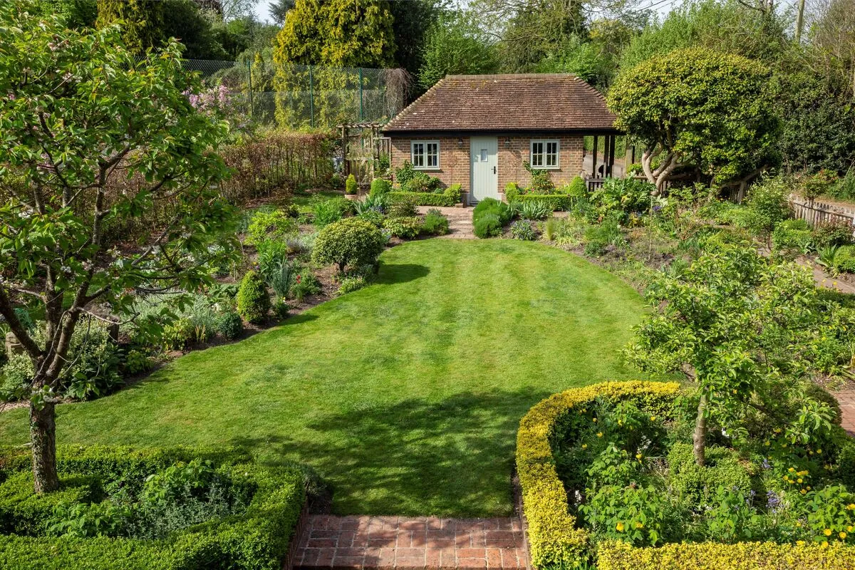 Bowlhead Green, Godalming, GU8, photo 20