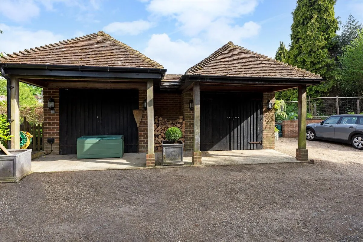 Bowlhead Green, Godalming, GU8, photo 22