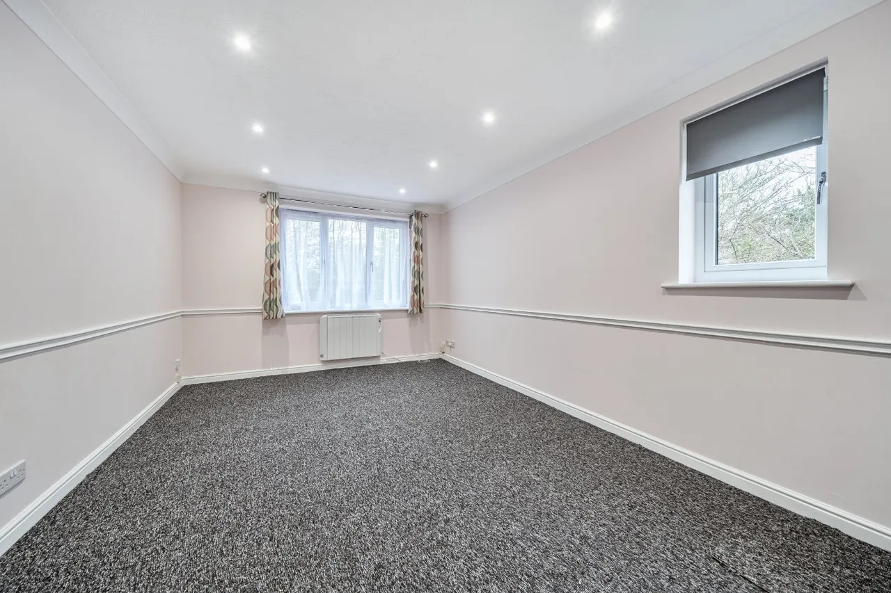 1 bed flat for sale, Durham Avenue, Bromley, BR2