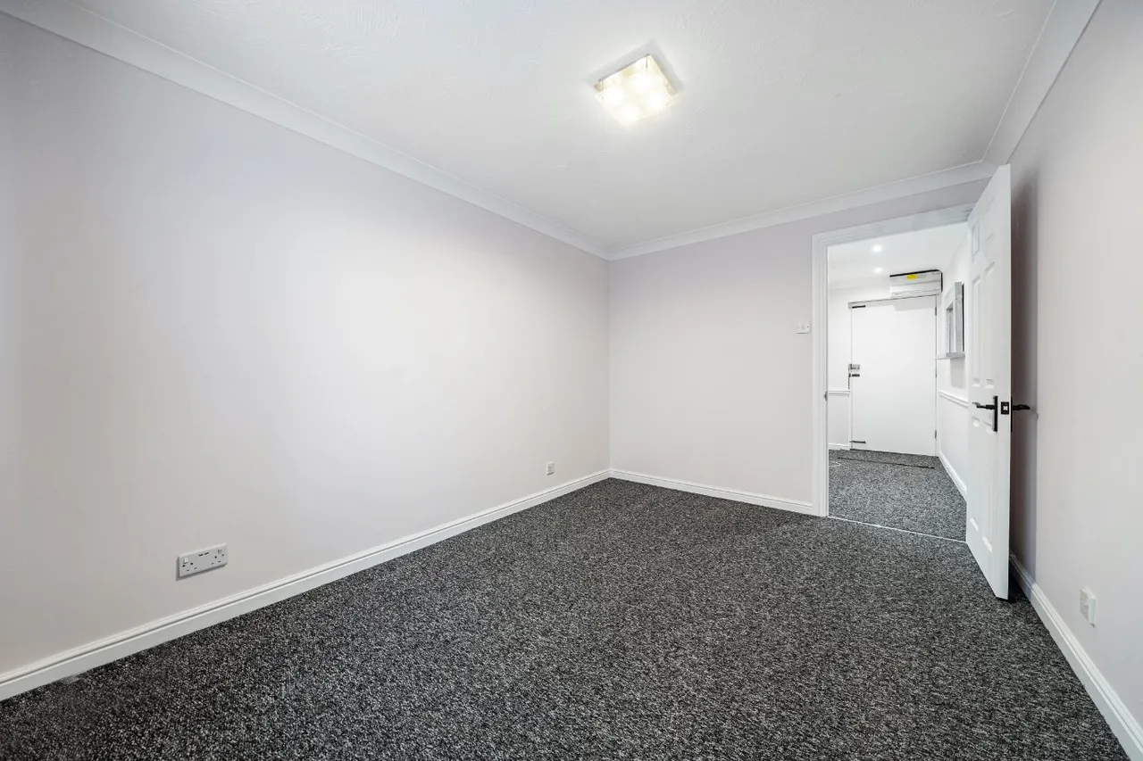 Durham Avenue, Bromley, BR2, photo 6