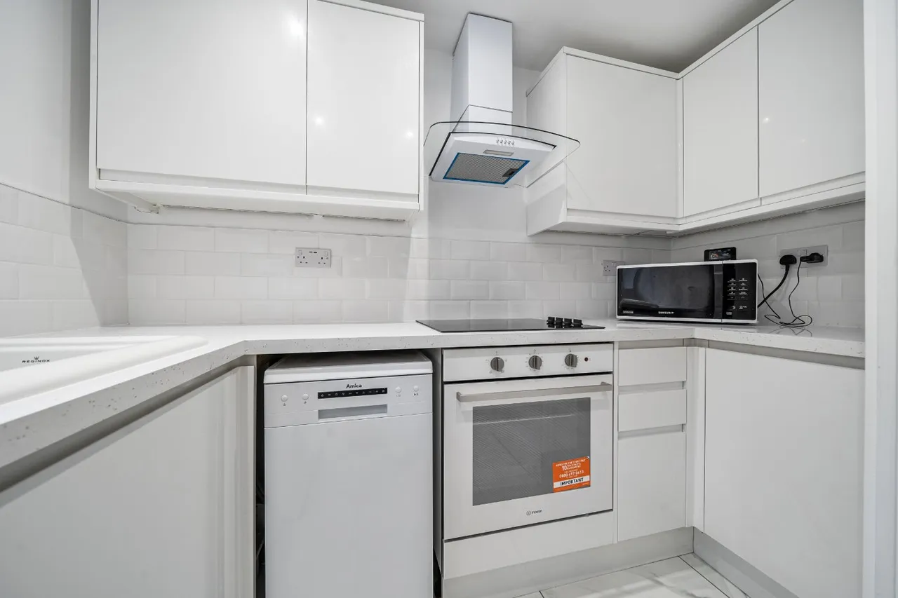 Durham Avenue, Bromley, BR2, photo 5