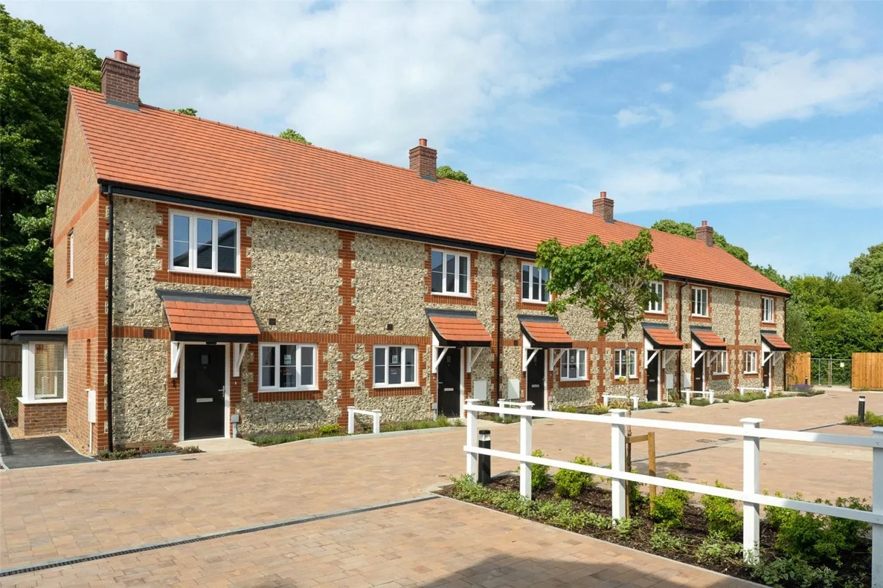 Angmering, BN16, photo 14