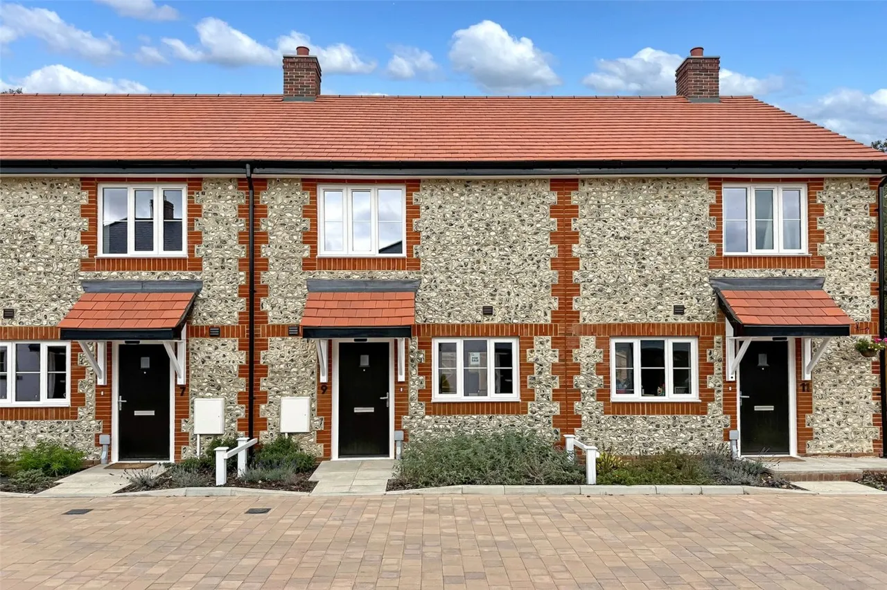 2 bed house for sale, Angmering, BN16