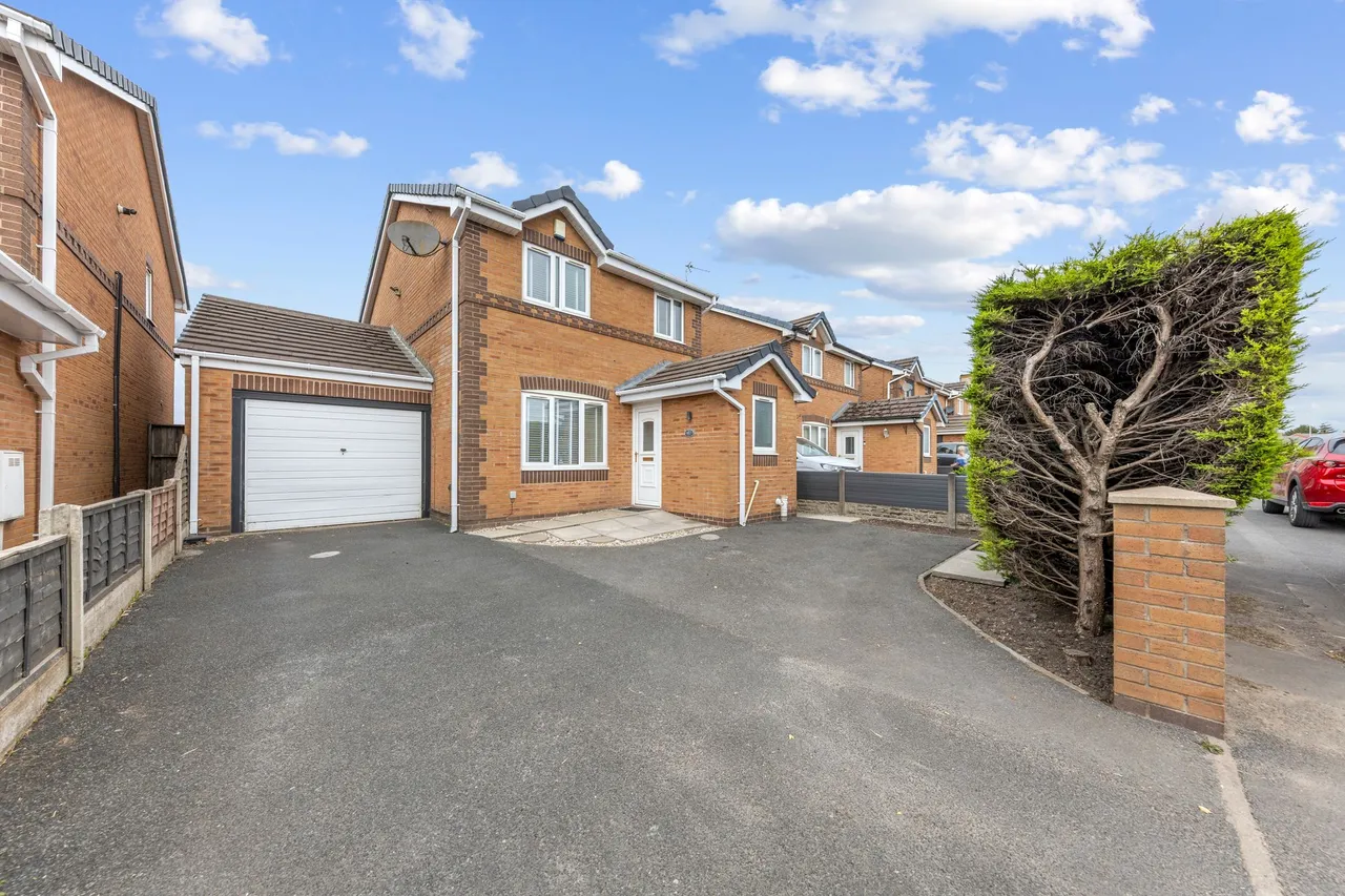 Bolton Road, Bamfurlong, Wigan, Wigan, WN2 5JZ, photo 5