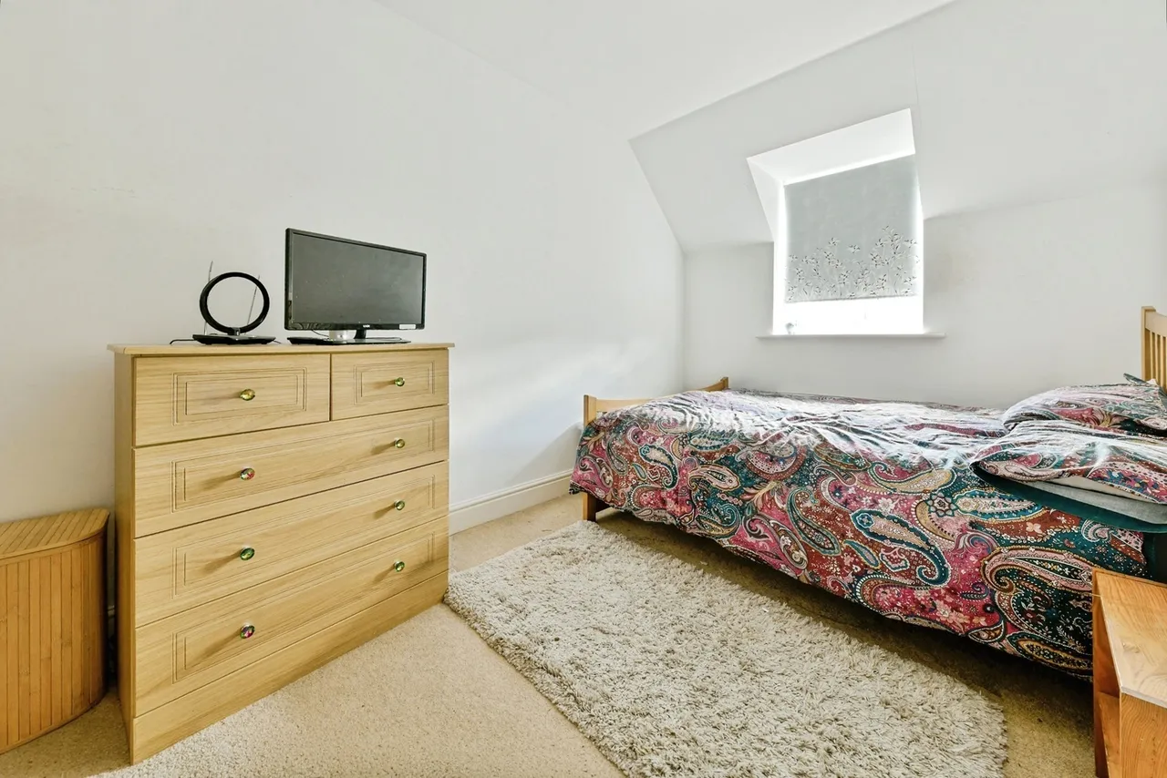 Pembridge Gardens, Stevenage, Hertfordshire, England, SG2, photo 14