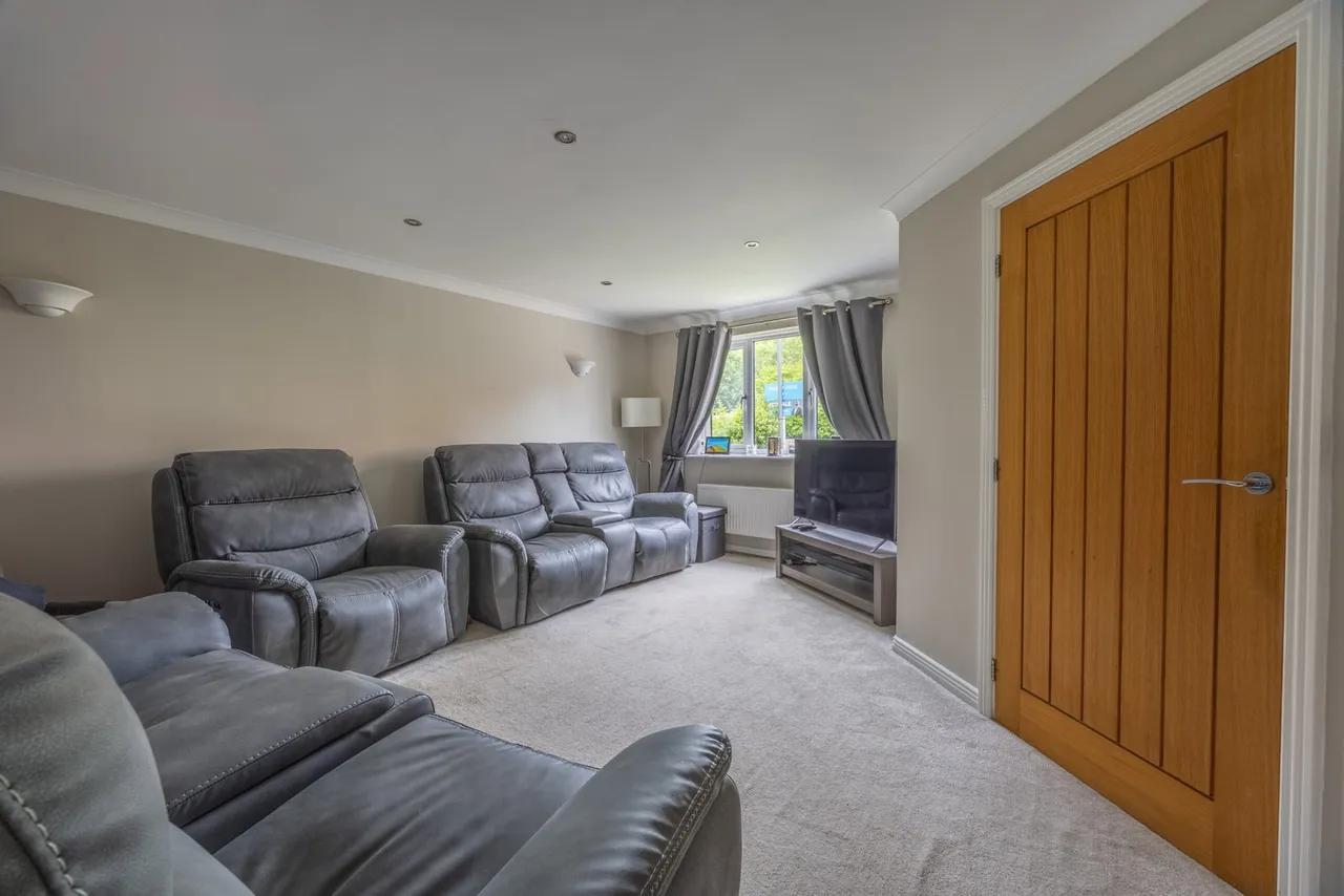 Under Knoll, Peasedown St John, BA2, photo 3