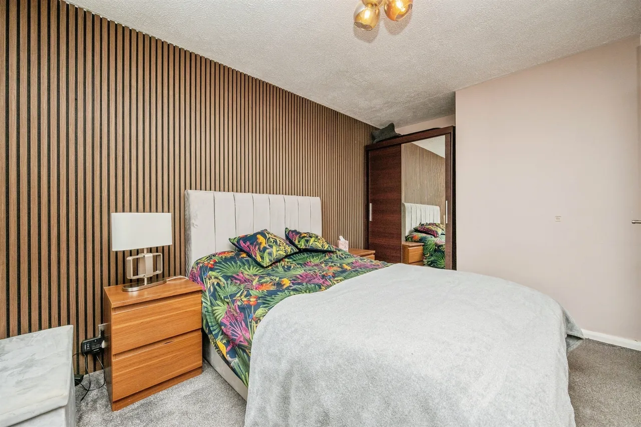 Martindale Close, Worcester, WR4, photo 10