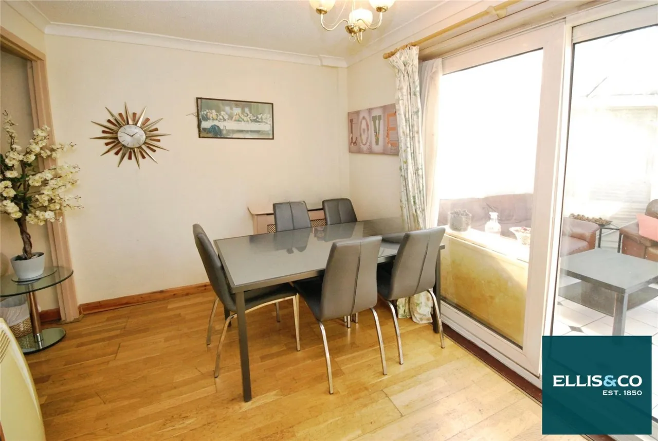 Prayle Grove, Cricklewood, NW2, photo 6