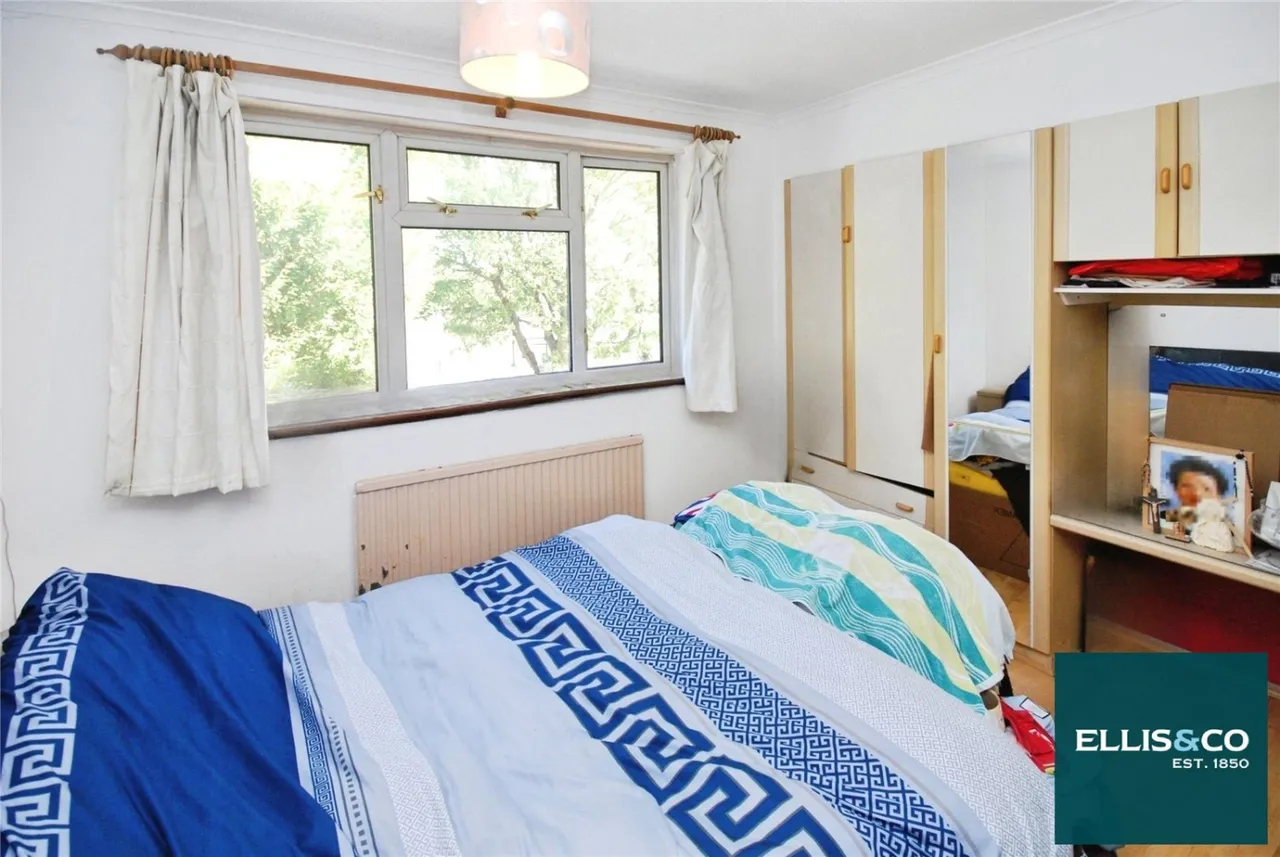 Prayle Grove, Cricklewood, NW2, photo 8