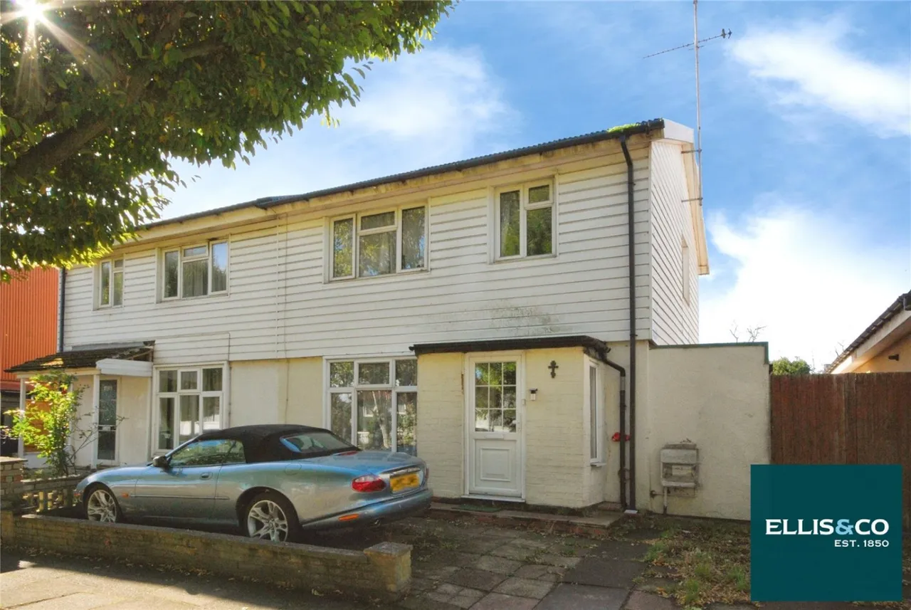 3 bed house for sale, Prayle Grove, Cricklewood, NW2
