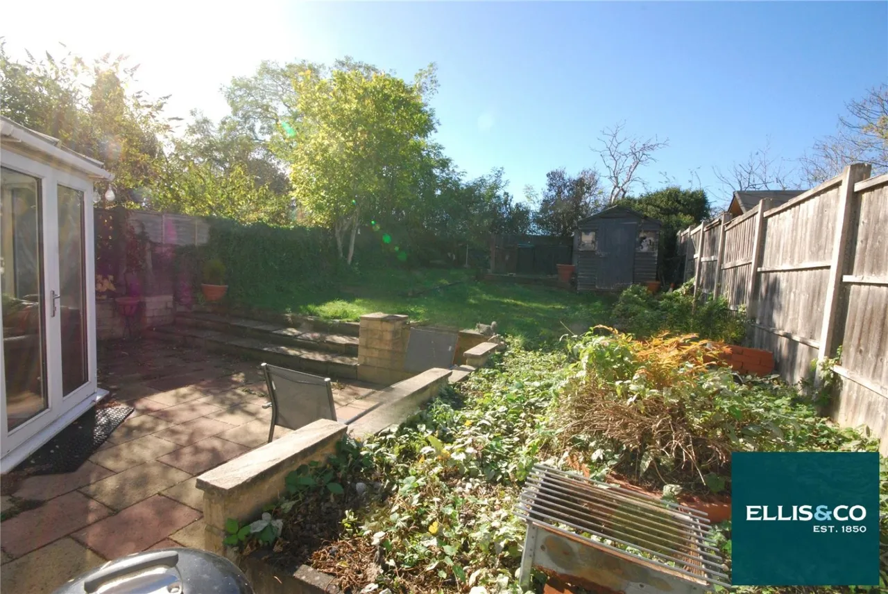 Prayle Grove, Cricklewood, NW2, photo 12