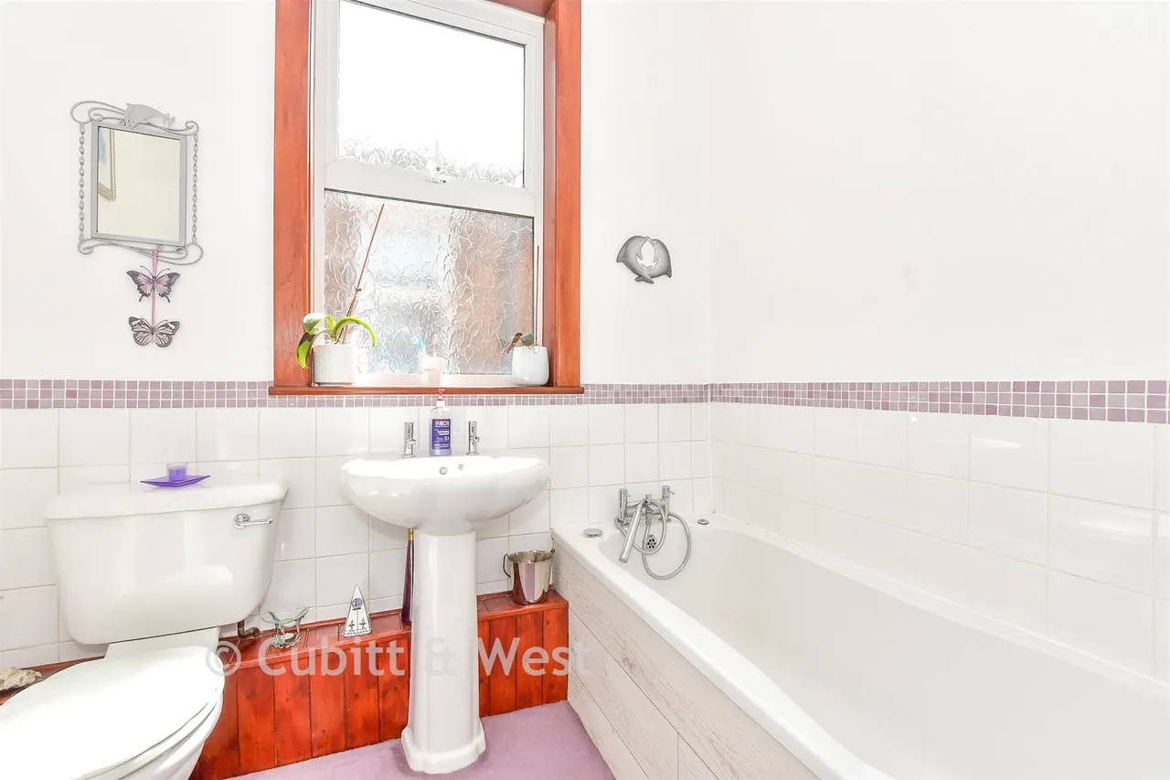 Chichester Road, Portsmouth, PO2, photo 12