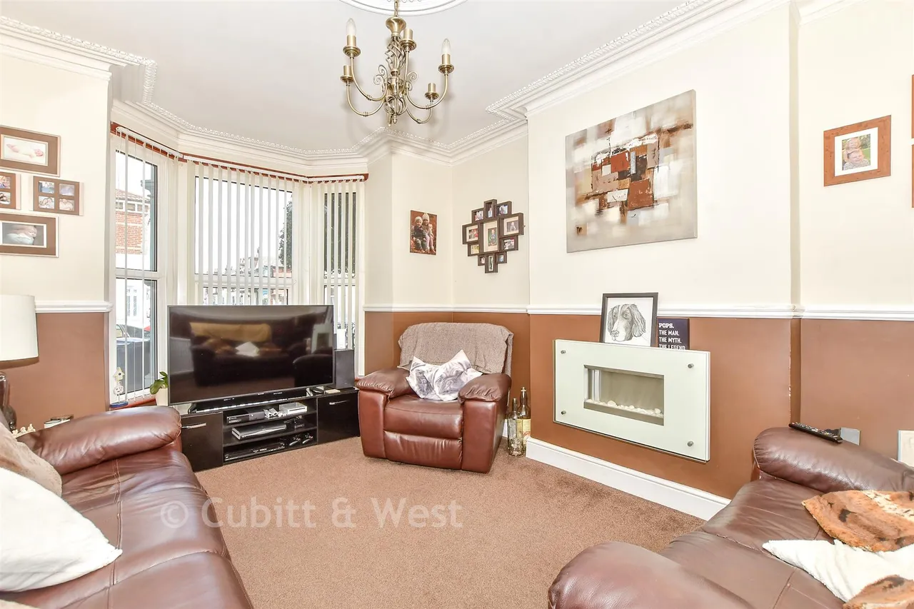 Chichester Road, Portsmouth, PO2, photo 5