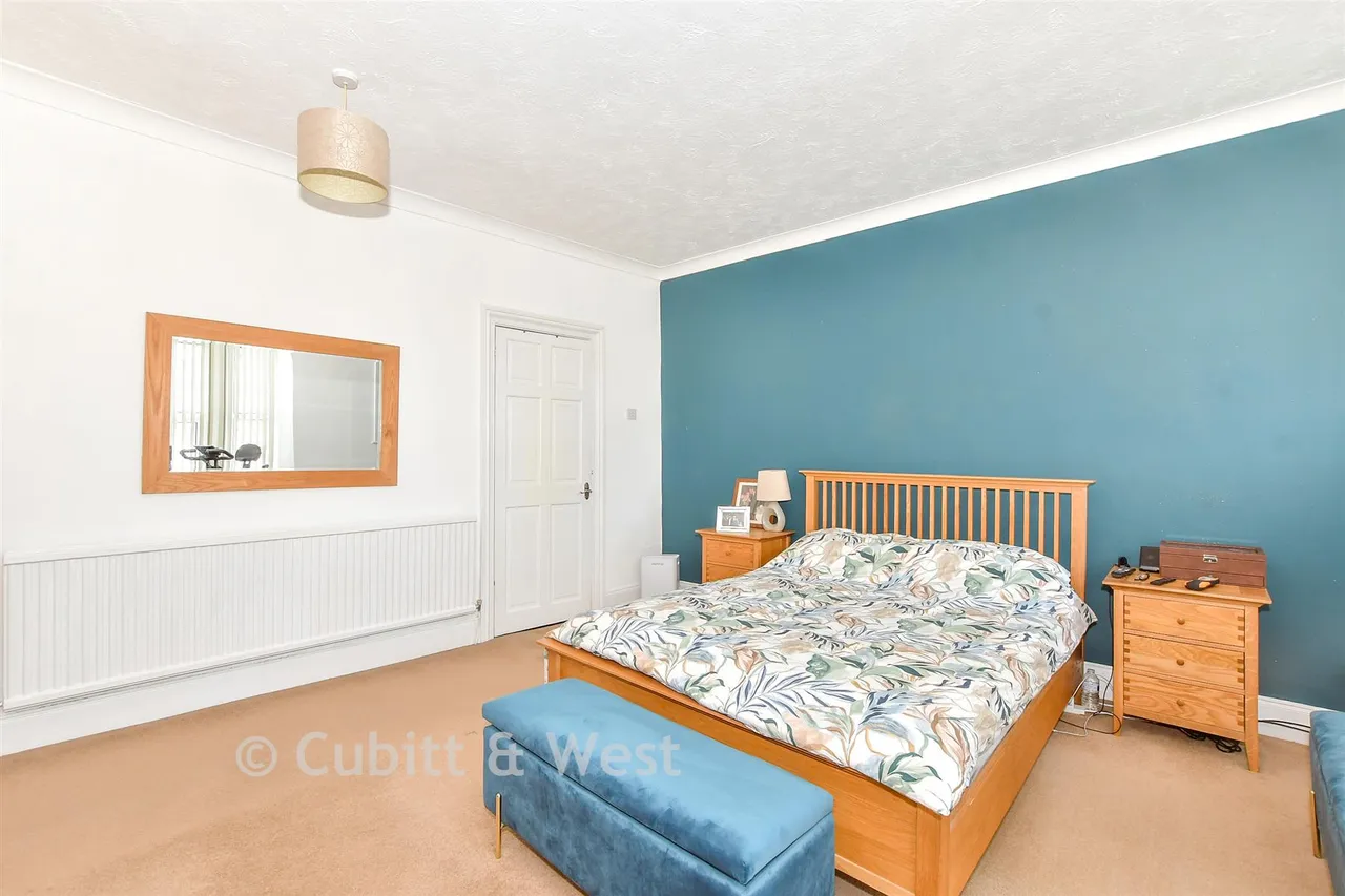 Chichester Road, Portsmouth, PO2, photo 9