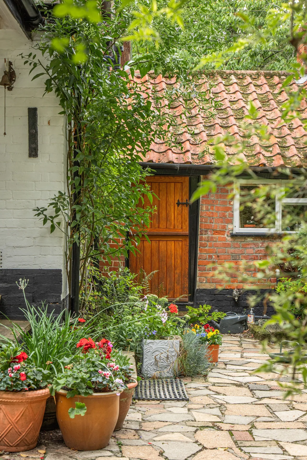 Grade II Listed Property in Wethering, photo 19