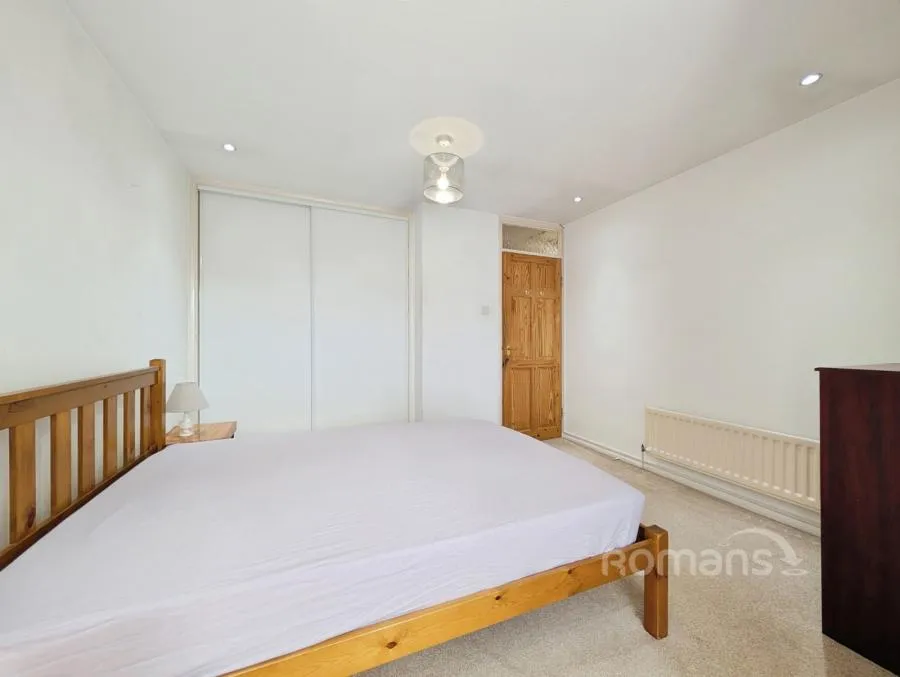 Ratby Close, Lower Earley, RG6, photo 9