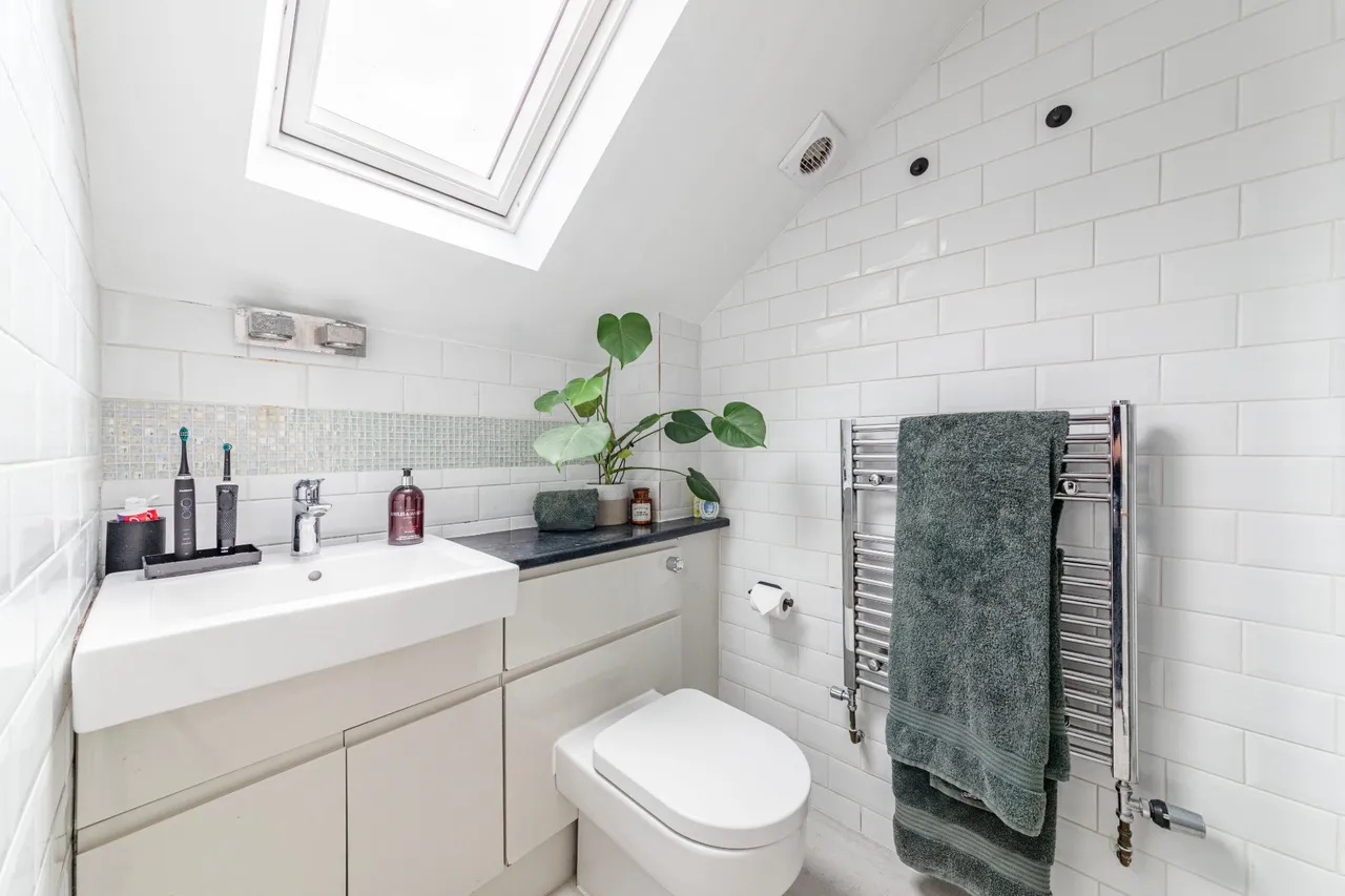 Rowley Close, Pyrford, GU22, photo 15