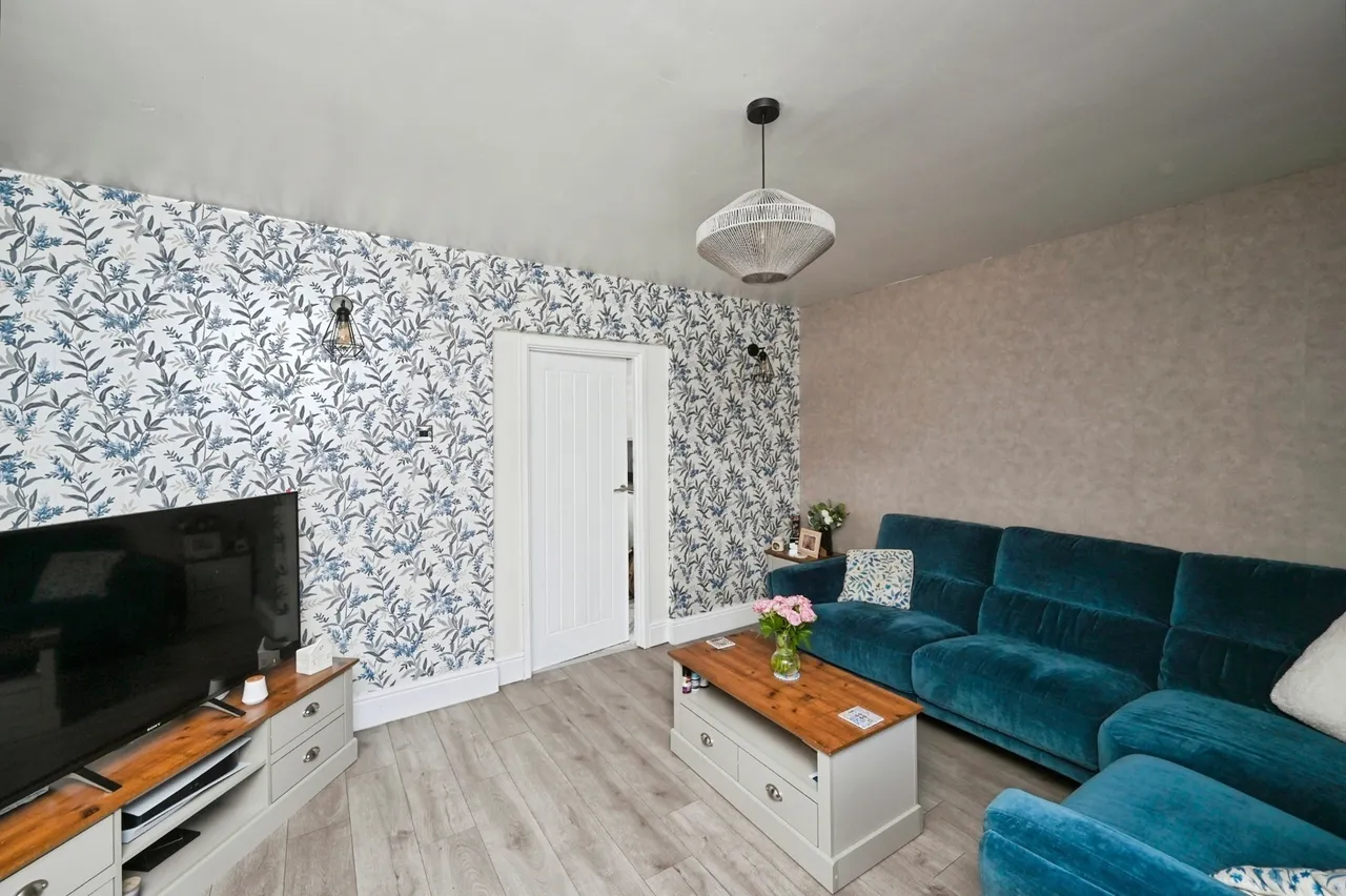 Mary Street, Kirkby-in-Ashfield, Nottingham, Nottinghamshire, NG17, photo 6