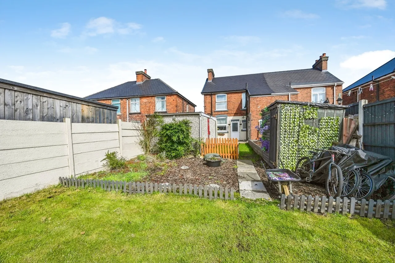 Mary Street, Kirkby-in-Ashfield, Nottingham, Nottinghamshire, NG17, photo 2