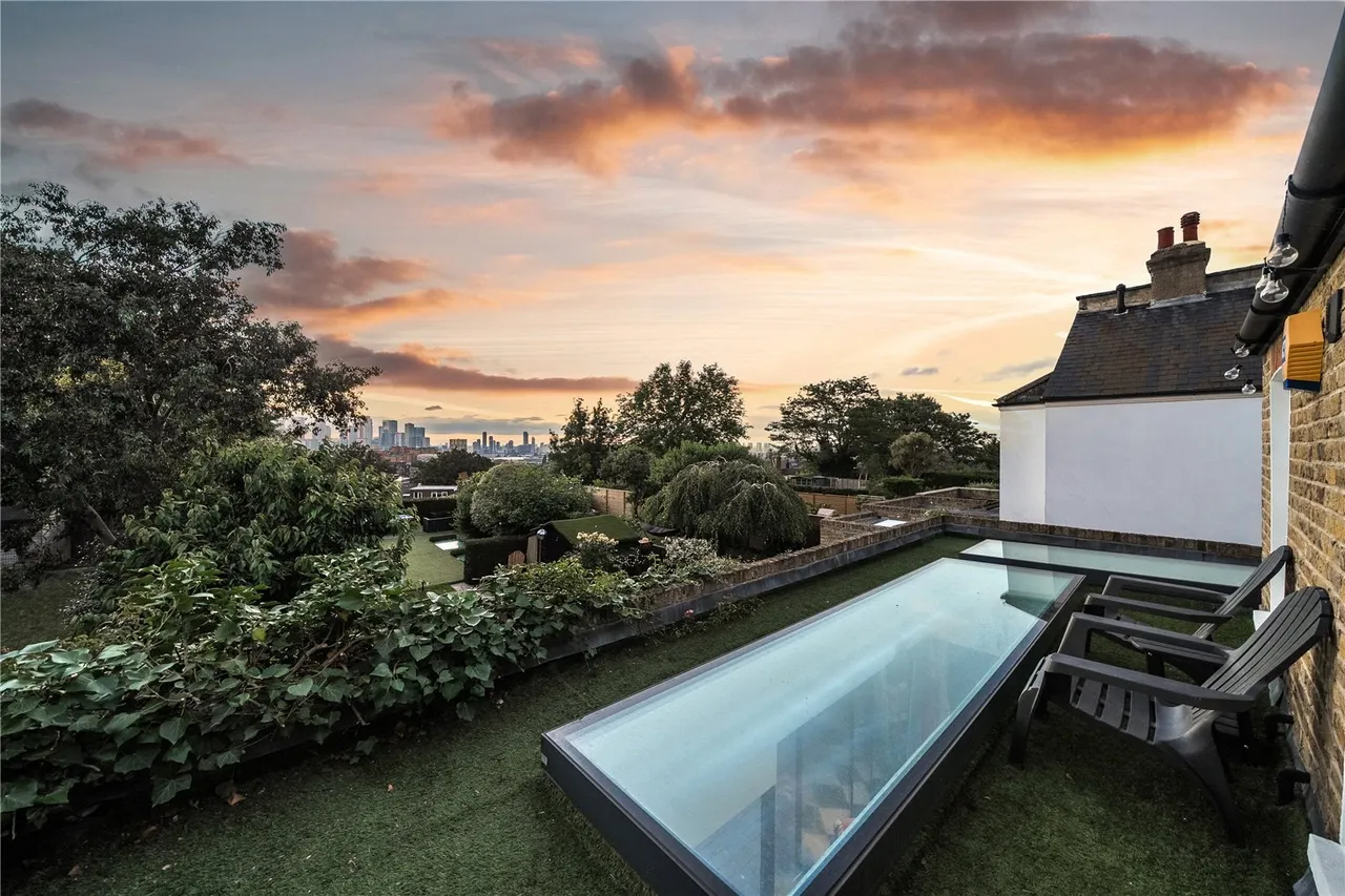 Coleraine Road, SE3, photo 27