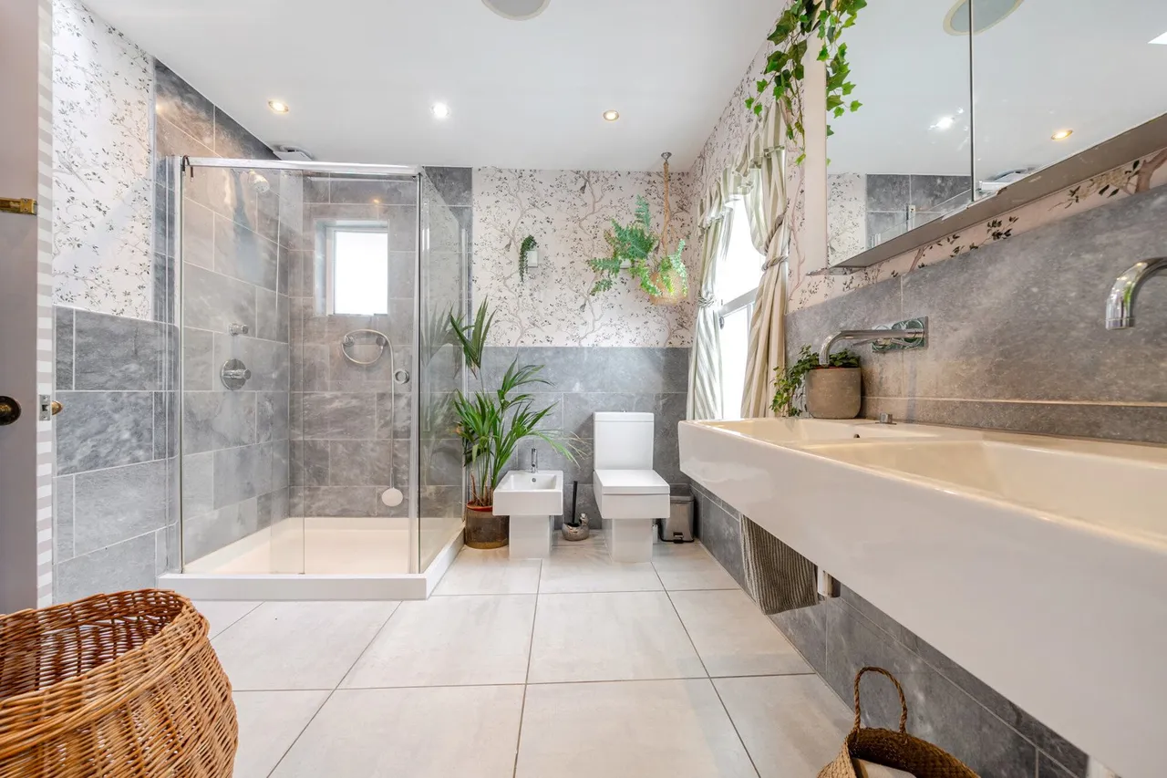 Coleraine Road, SE3, photo 22