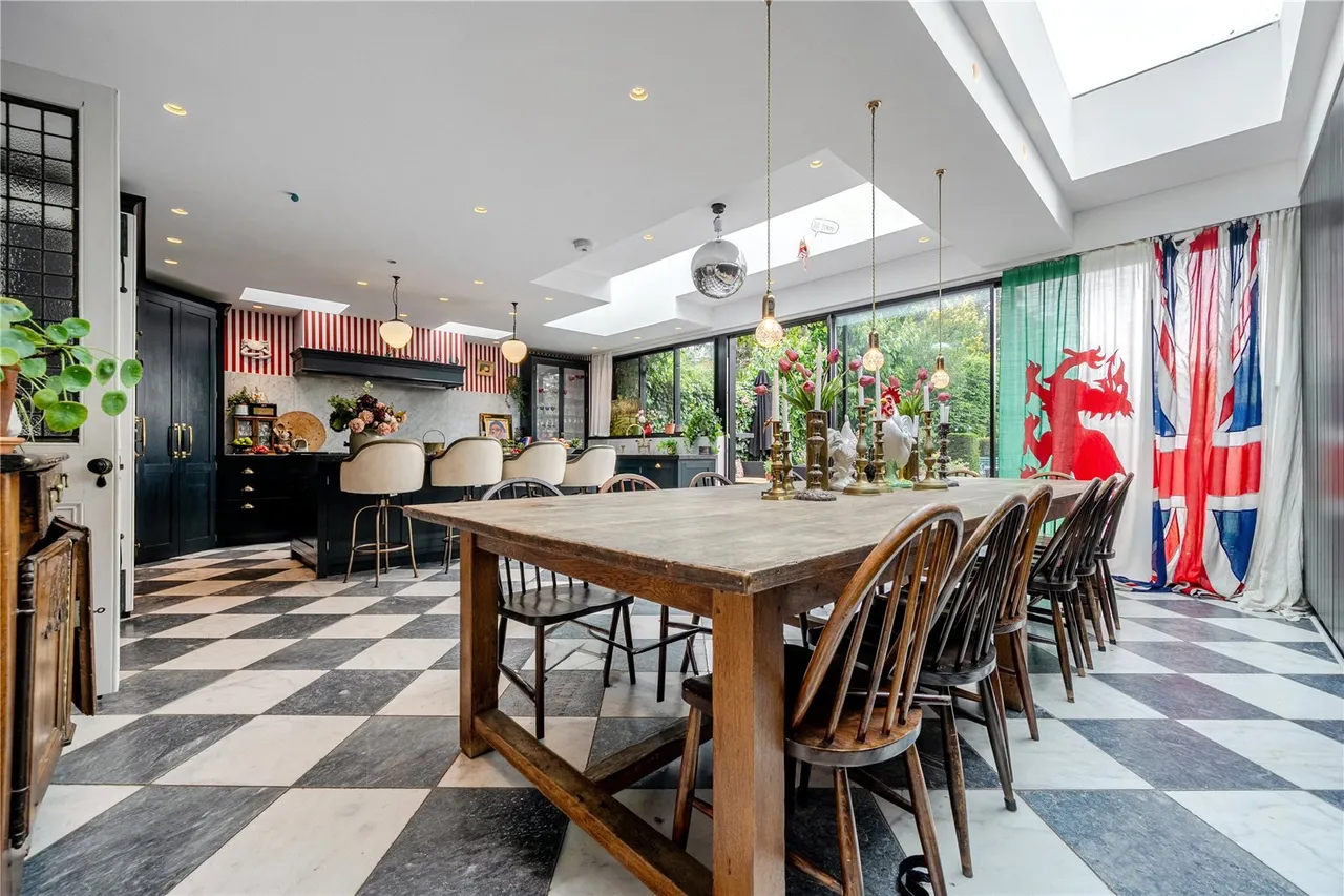 Coleraine Road, SE3, photo 16