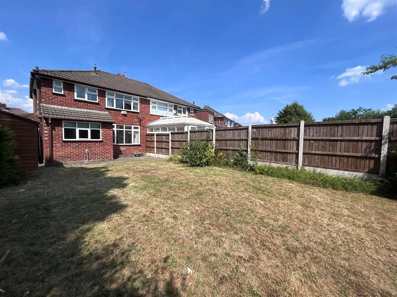 Queensway, Heald Green, photo 13