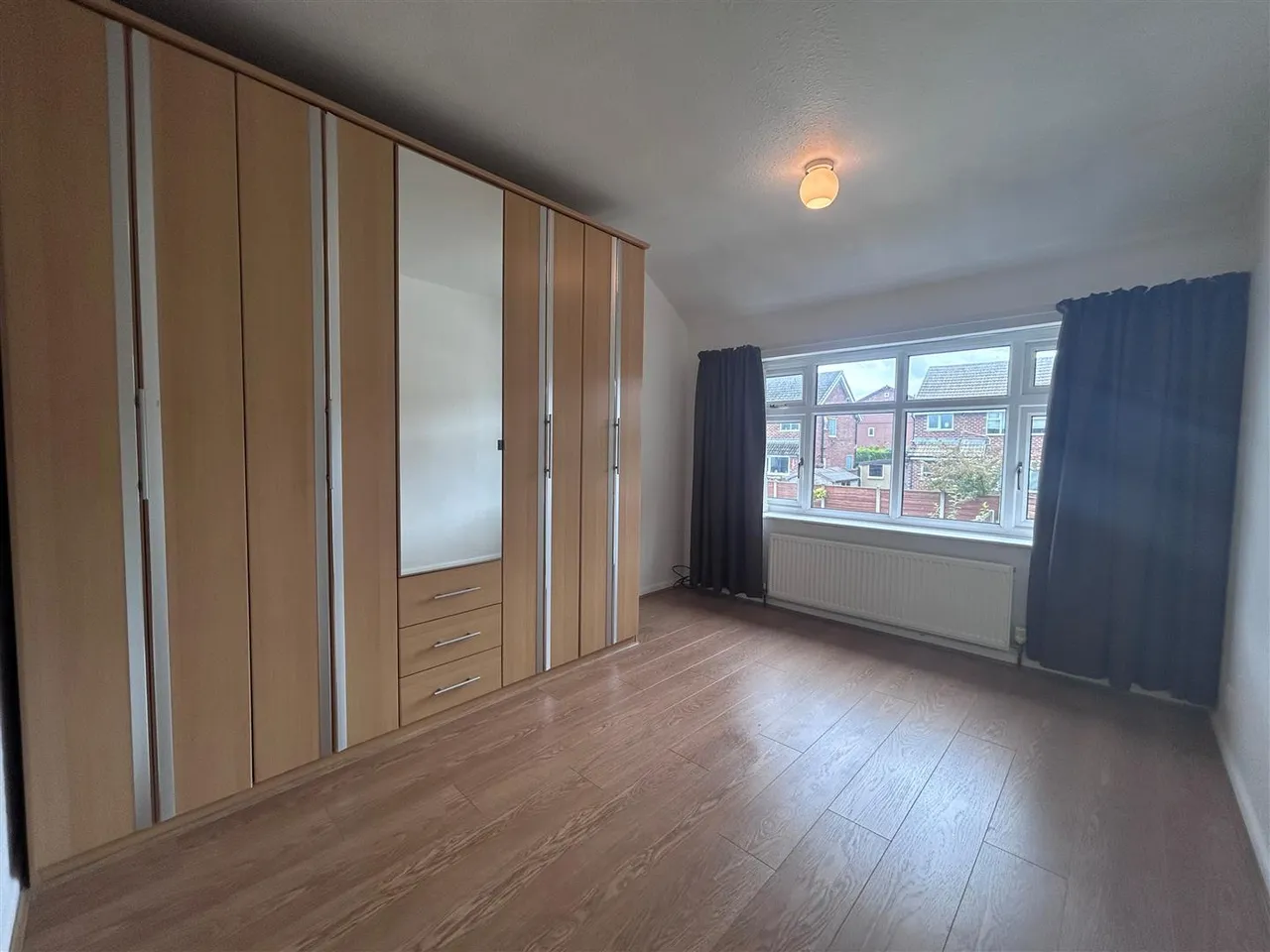 Queensway, Heald Green, photo 9