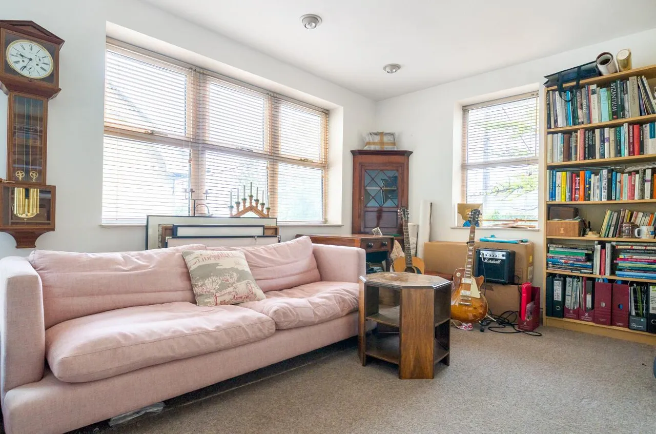 Devizes Road, Box, SN13, photo 20