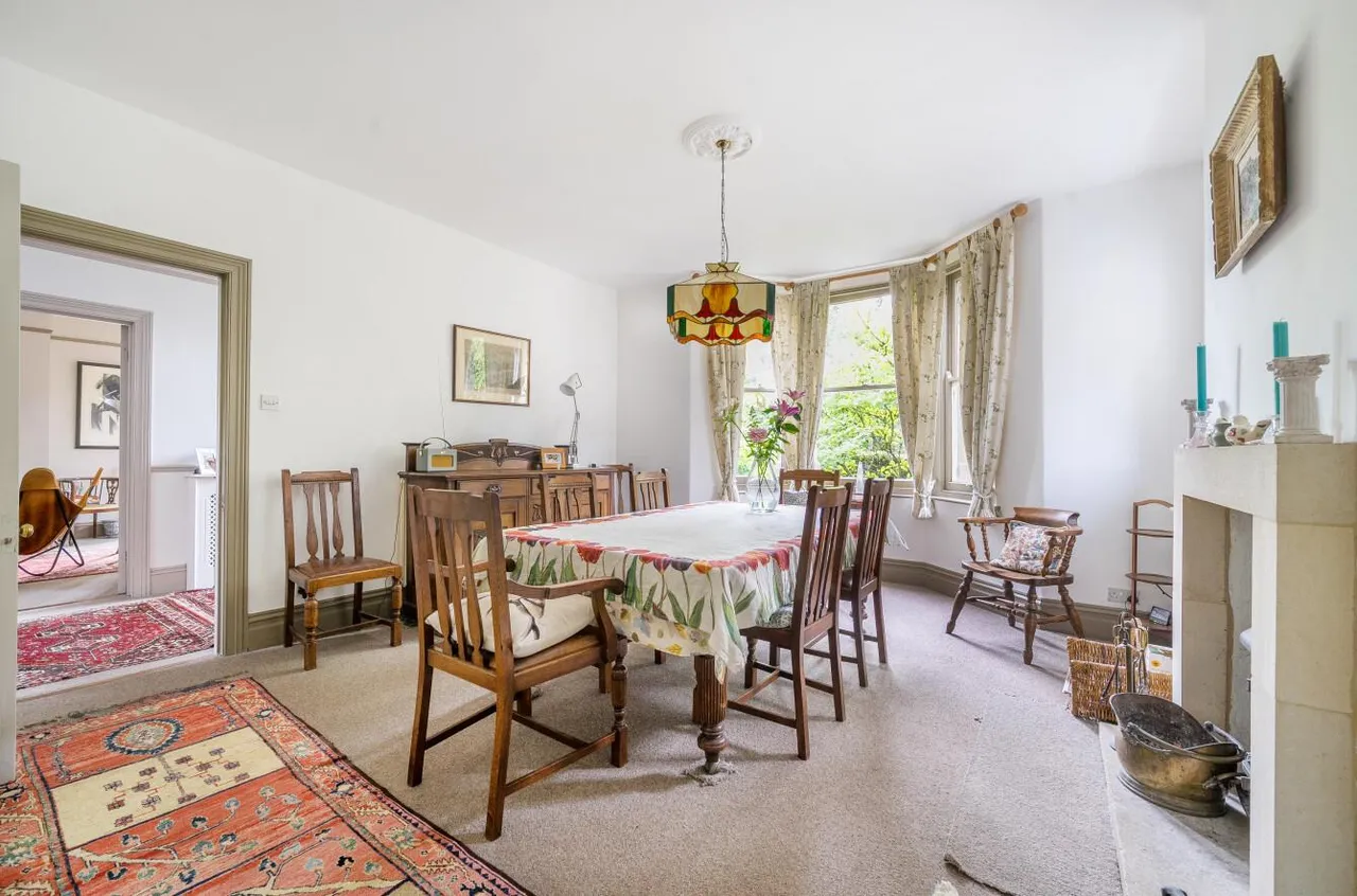 Devizes Road, Box, SN13, photo 8