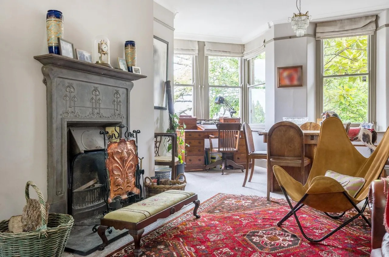 Devizes Road, Box, SN13, photo 6