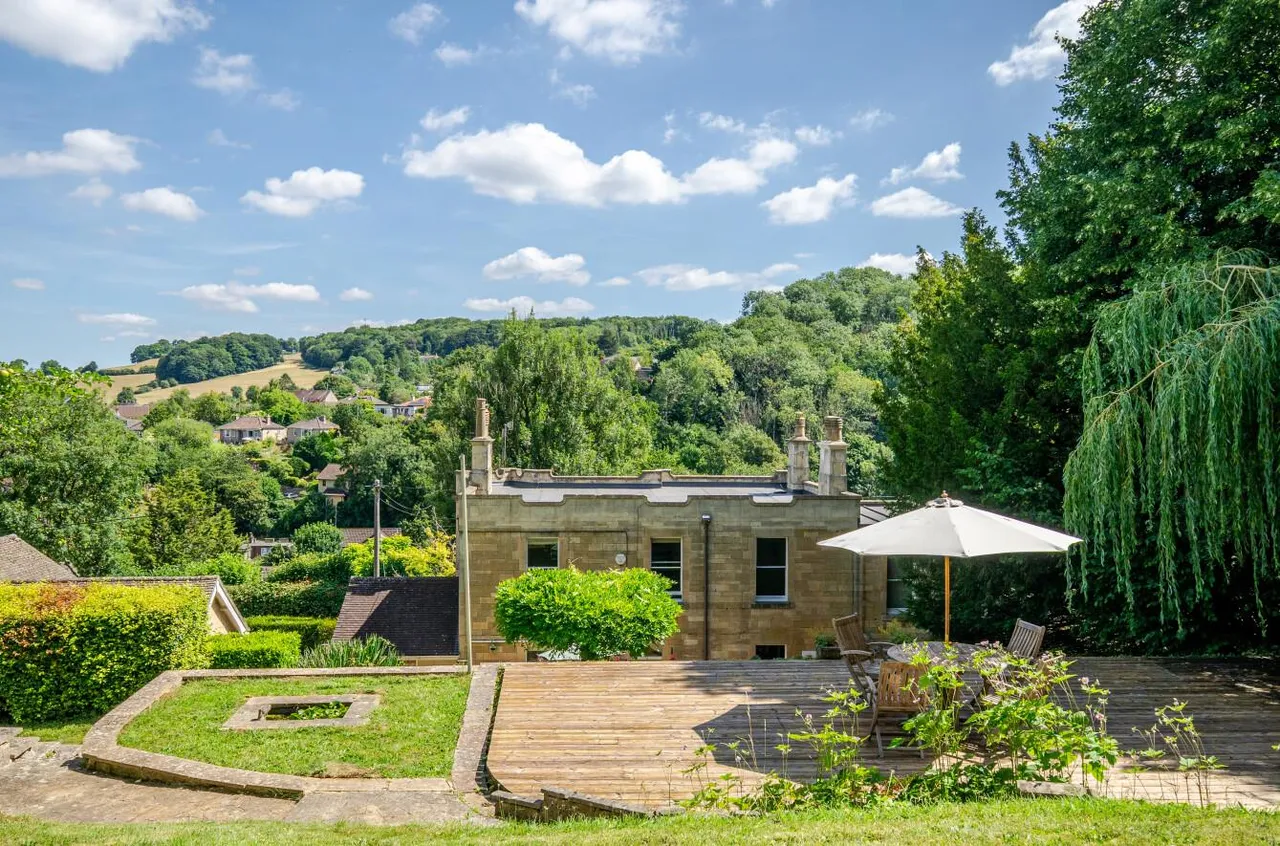 4 bed house for sale, Devizes Road, Box, SN13