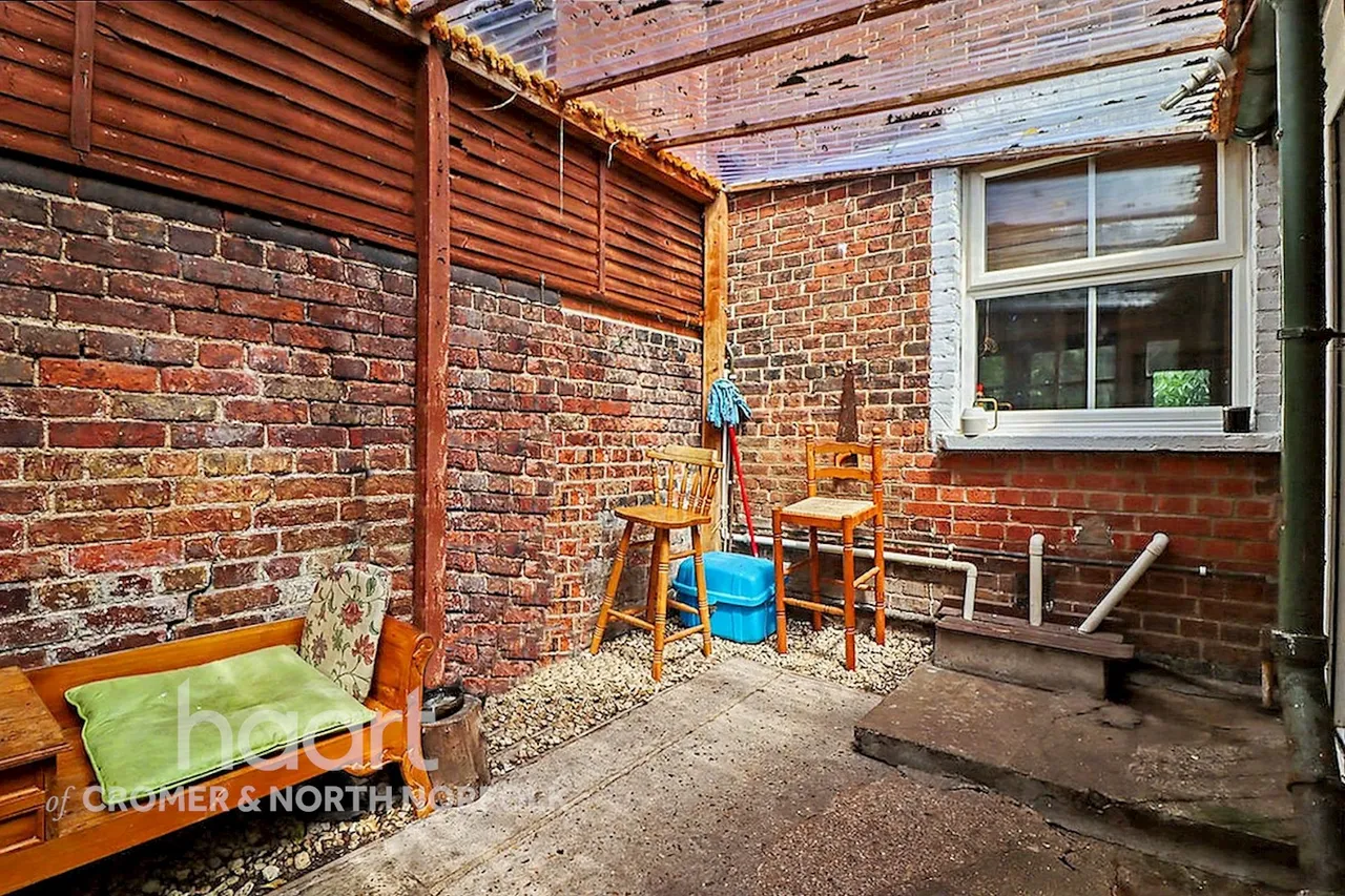 Victoria Terrace, Cromer, NR27, photo 10