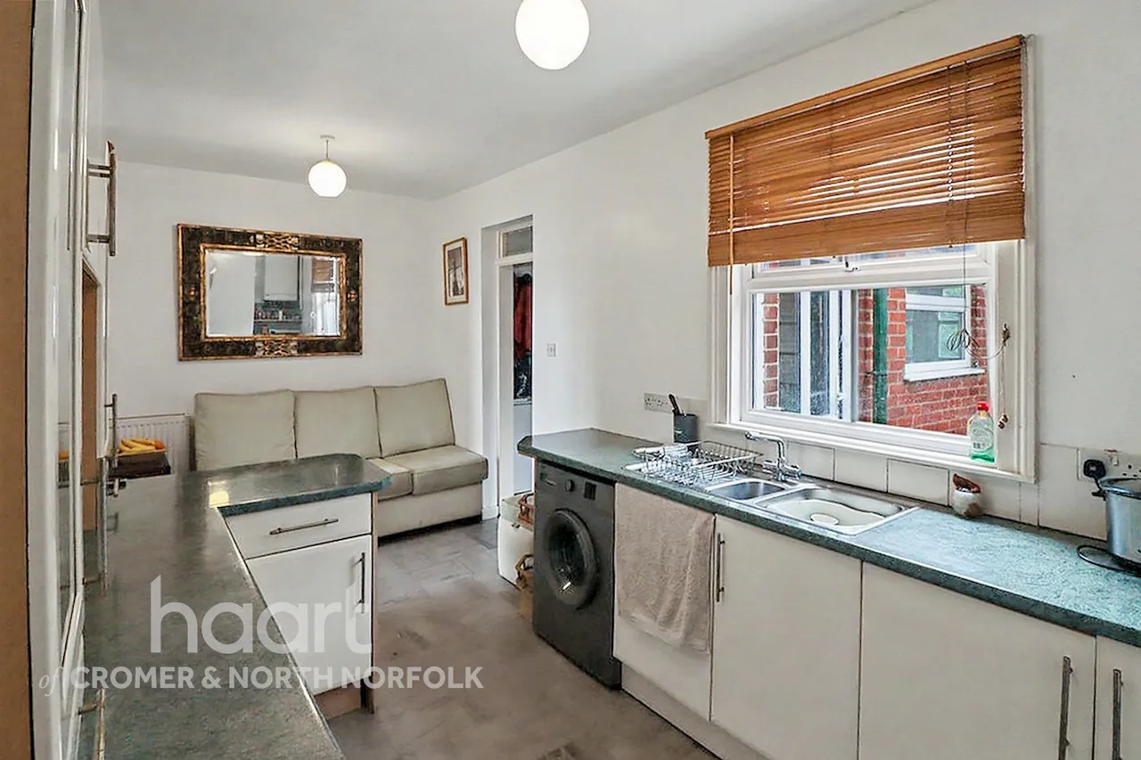 Victoria Terrace, Cromer, NR27, photo 8