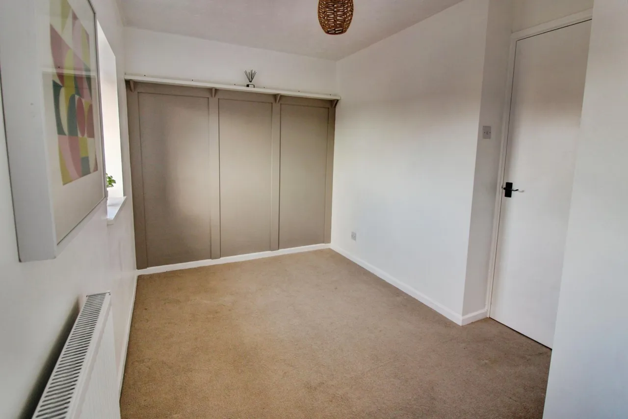 Ashdale Close, Cannock, WS12, photo 10