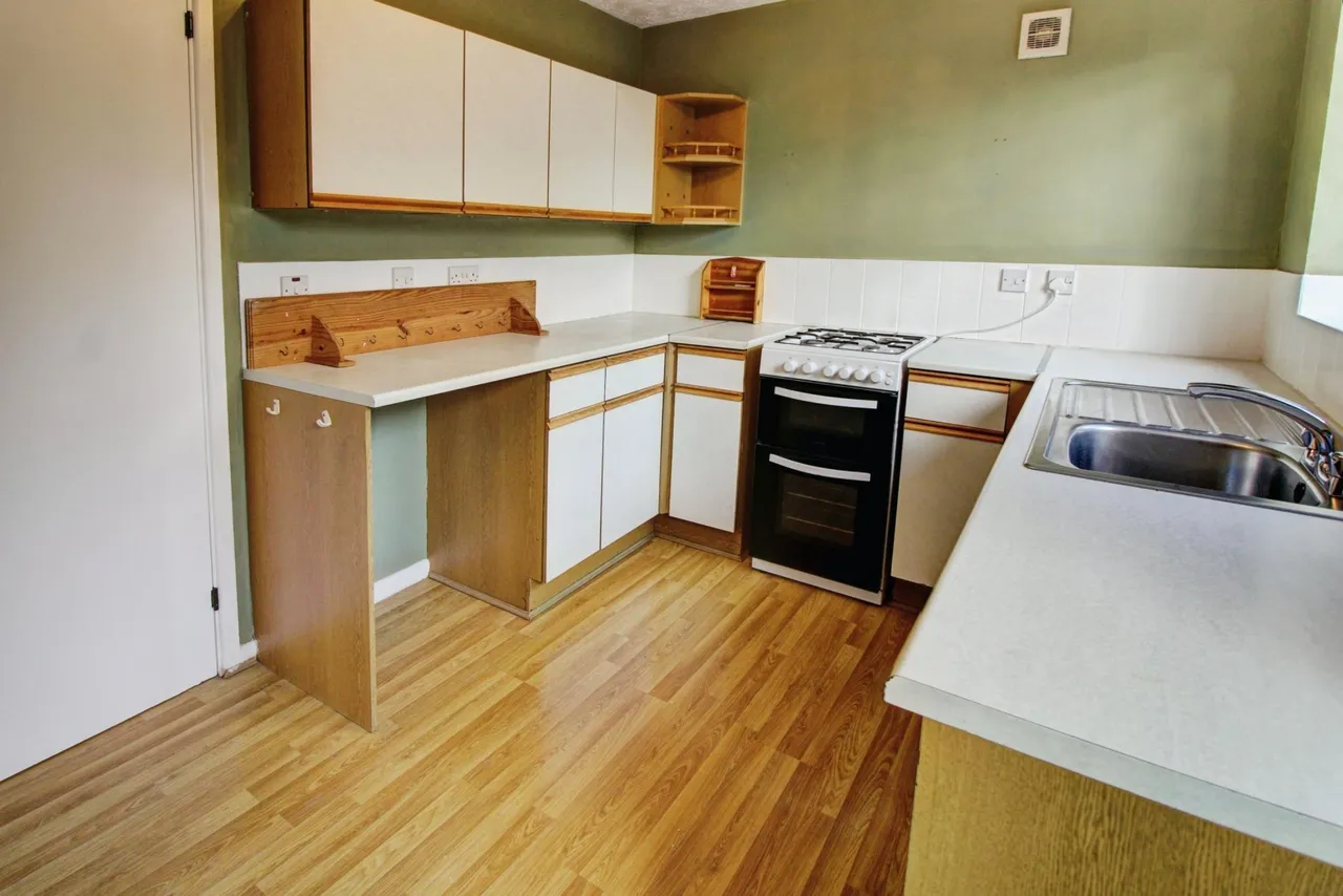 Ashdale Close, Cannock, WS12, photo 4