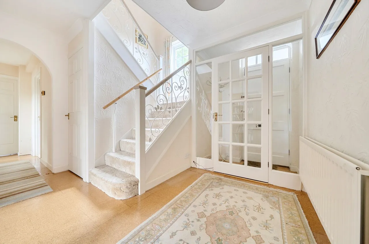 Alexander Close, Aldwick, PO21, photo 11