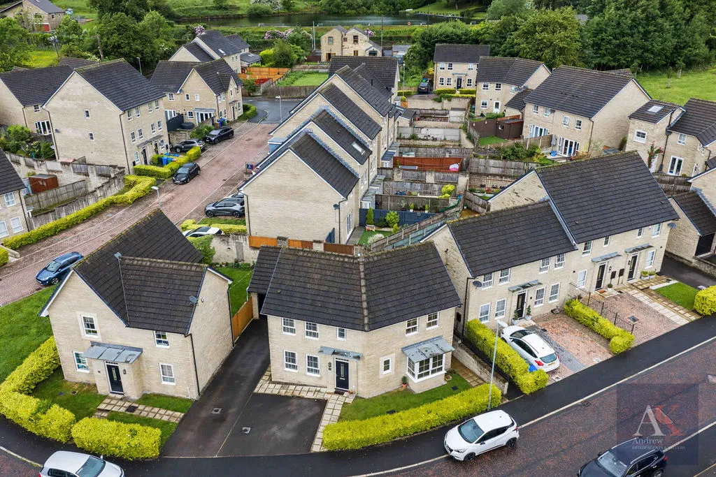 Shopwood Way, Littleborough OL15 9AN, photo 21