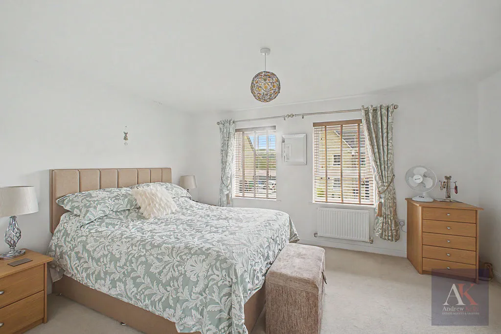 Shopwood Way, Littleborough OL15 9AN, photo 9