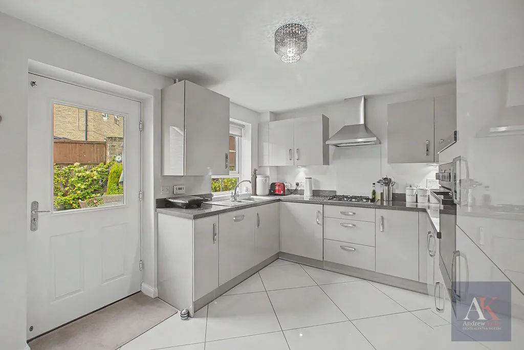 Shopwood Way, Littleborough OL15 9AN, photo 5
